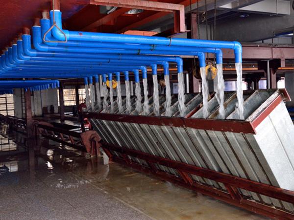  Máquina para fabricar bloques de hielo 